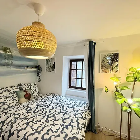 Off Sophia Blue Apartman Pau